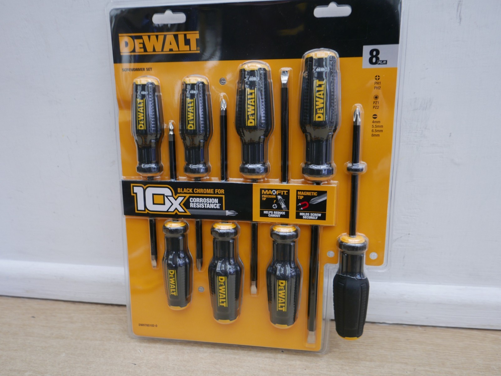 DEWALT DWHT65102-0 8PCE MAGNETIC MAX FIT TIP SCREWDRIVER SET